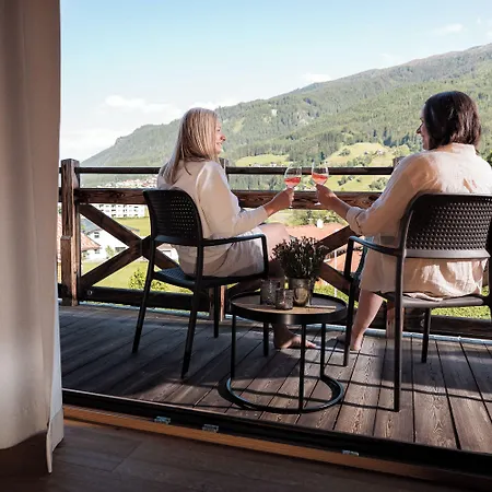 מלון דירות Wildkogel - Bramberg 4*